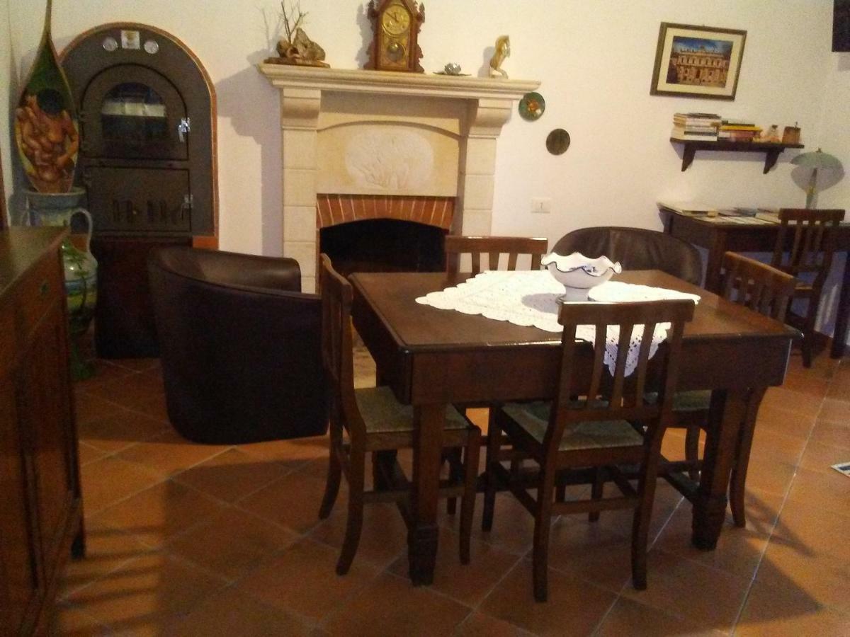 B&B Il Tiglio Padula Luaran gambar