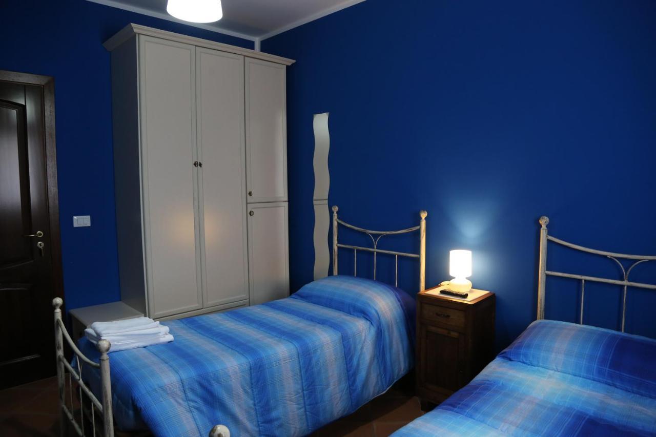B&B Il Tiglio Padula Bilik gambar